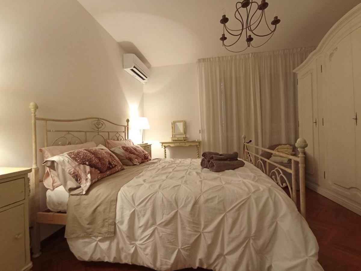 La Principessa Nera B&B Ostra Exterior foto