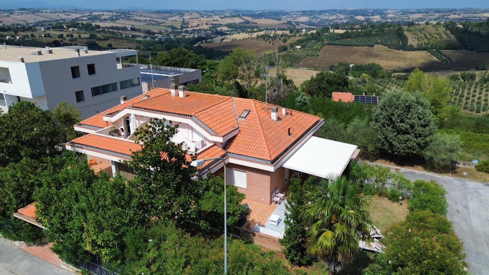 La Principessa Nera B&B Ostra Exterior foto